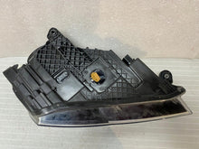 Load image into Gallery viewer, Frontscheinwerfer Skoda Superb III 3V1941015A Xenon Links Scheinwerfer Headlight SCH6818285289el