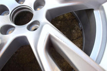 Laden Sie das Bild in den Galerie-Viewer, 1x Alufelge 18 Zoll 7.5&quot; 5x108 50,5ET Glanz Silber 31362866 Volvo Xc60 Ii