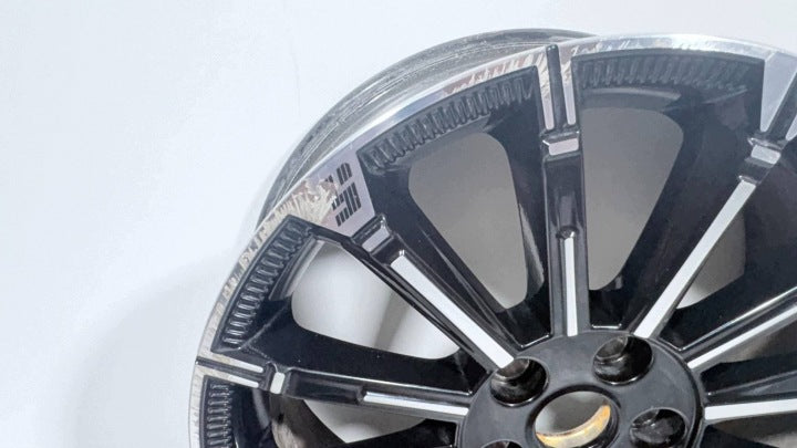 1x Alufelge 18 Zoll 5x114.3 403002502R Renault E-Tech Rim Wheel FEL4303211215dr