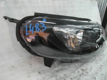 Laden Sie das Bild in den Galerie-Viewer, Frontscheinwerfer Opel Zafira Vivaro 9832836480-00 00218274-01 Xenon Rechts