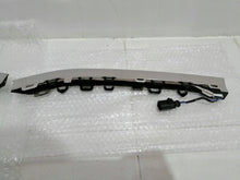 Laden Sie das Bild in den Galerie-Viewer, Frontscheinwerfer VW T-Roc TPNV021040 Vorderseite Scheinwerfer Headlight SCH7748610557sb