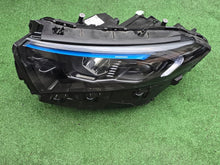 Laden Sie das Bild in den Galerie-Viewer, Frontscheinwerfer Mercedes-Benz Eqa Eqb A2439062701KZ Links Headlight SCH9989731888fo