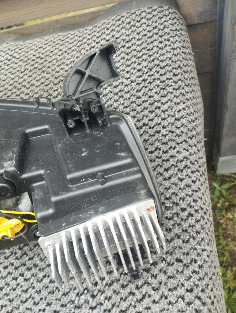 Frontscheinwerfer Dacia Spring 266008993R Ein Satz Scheinwerfer Headlight SCH6986330910rz
