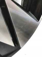 Load image into Gallery viewer, 1x Alufelge 18 Zoll 52910-BE300 Hyundai Kona Rim Wheel FEL8164010388ey