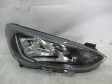 Laden Sie das Bild in den Galerie-Viewer, Frontscheinwerfer Ford Focus MX7B13E014CC Rechts Scheinwerfer Headlight