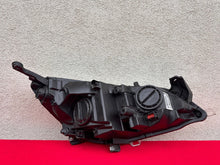 Load image into Gallery viewer, Frontscheinwerfer Opel Astra 13371599 LED Links Scheinwerfer Headlight