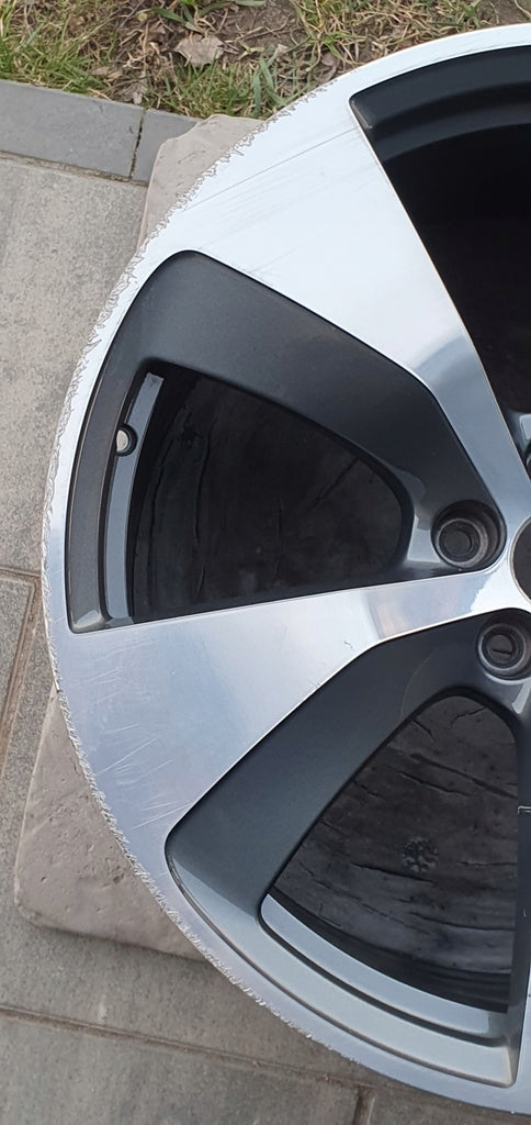 1x Alufelge 21 Zoll 9.5" 5x112 31ET Matt Silber 4M0601025E Audi Q7 4mb Mg FEL2891913609cf