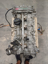 Laden Sie das Bild in den Galerie-Viewer, Motor Mercedes-Benz Slc M274910 1.8 CGI 47TKm 2017 Benzin Engine Unkomplett