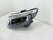 Laden Sie das Bild in den Galerie-Viewer, Frontscheinwerfer Mercedes-Benz V Class W447 A4479064600 Links Headlight