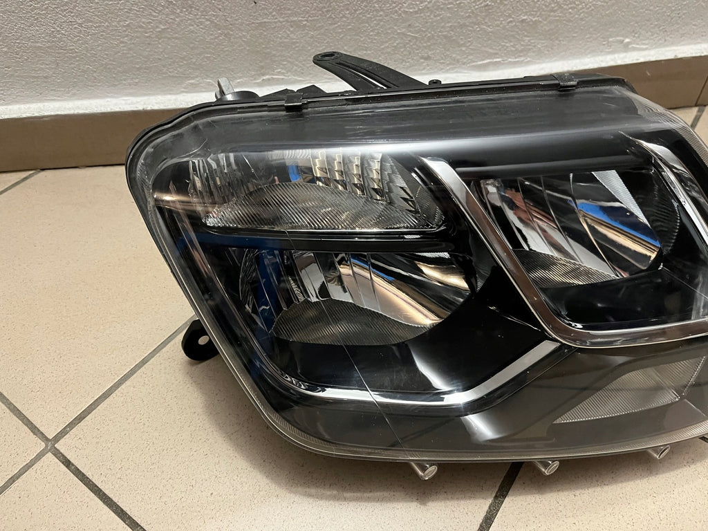 Frontscheinwerfer Dacia Duster Rechts Scheinwerfer Headlight SCH3370340330im