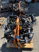 Load image into Gallery viewer, Motor Seat Skoda VW CUTA 1.4 TDI 105PS 77kW 115TKm Diesel Engine Komplett
