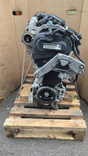Laden Sie das Bild in den Galerie-Viewer, Motor Audi Seat Skoda VW DGE 1.4 TSI 27TKm 2020 Benzin Engine Komplett