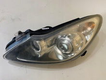 Laden Sie das Bild in den Galerie-Viewer, Frontscheinwerfer Opel Corsa D 13186385 Links Scheinwerfer Headlight SCH4093497307cx