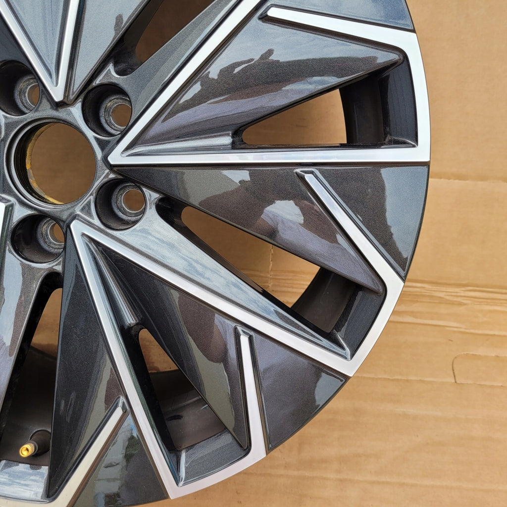 1x Alufelge 17 Zoll 6.5" 5x112 658601025F Skoda Scala Rim Wheel FEL3930797375ul