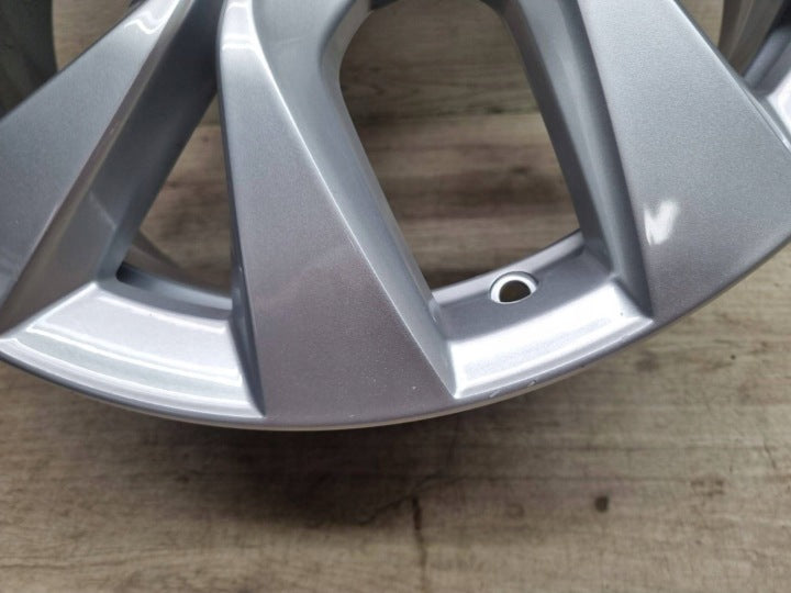 1x Alufelge 17 Zoll 5x114.3 Renault Captur Ii Rim Wheel FEL9744444968ox