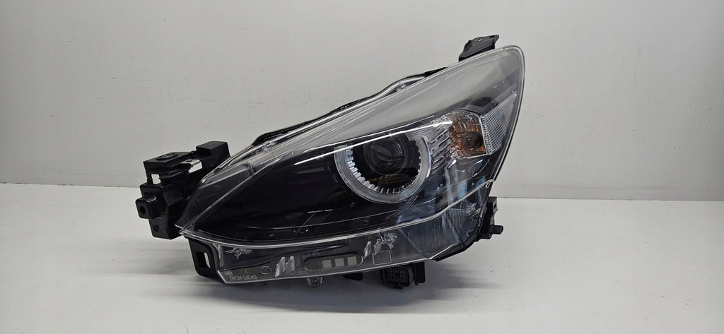 Frontscheinwerfer Mazda 2 D43N-51040 LED Ein Stück (Rechts oder Links) Headlight