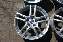 Laden Sie das Bild in den Galerie-Viewer, 4x Alufelge 17 Zoll 7.0" 5x114.3 50ET Glanz Silber KBA-51743- Hyundai I Z FEL4641997346iw