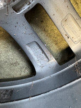 Laden Sie das Bild in den Galerie-Viewer, 1x Alufelge 17 Zoll 7.0" 5x112 Glanz 1Z0601025AL Skoda Octavia I Rim Wheel FEL3432298073tj