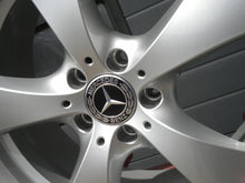 Load image into Gallery viewer, 4x Alufelge 17 Zoll 7.5" 5x112 45ET Glanz Silber 75745112566 Mercedes-Benz W205 FEL1746901339fj