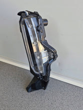Laden Sie das Bild in den Galerie-Viewer, Frontscheinwerfer Toyota Yaris Cross 0D317KOD Links Scheinwerfer Headlight SCH3620978867le