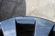 Load image into Gallery viewer, 4x Alufelge 17 Zoll 7.5" 5x120 37ET 6867126 BMW 3 F30 E90 Rim Wheel FEL3087473489wf