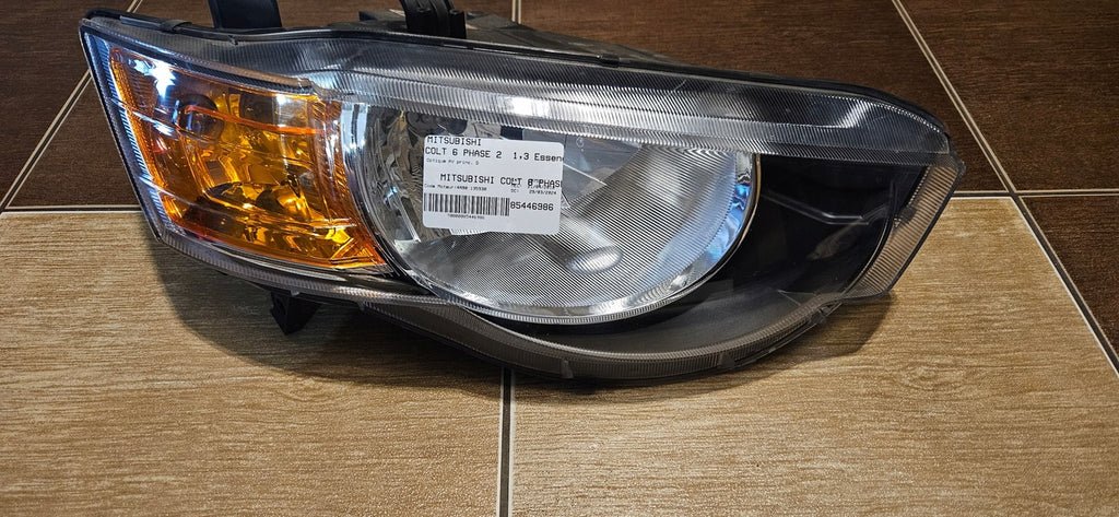 Frontscheinwerfer Mitsubishi Colt VI Rechts Scheinwerfer Headlight