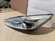 Load image into Gallery viewer, Frontscheinwerfer Ford Focus F1EB-13D155-AC Xenon Links Scheinwerfer Headlight