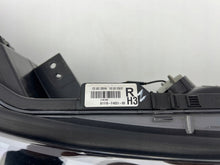 Laden Sie das Bild in den Galerie-Viewer, Frontscheinwerfer Toyota Chr 81110-F4301 LED Rechts Scheinwerfer Headlight SCH1740399783mb