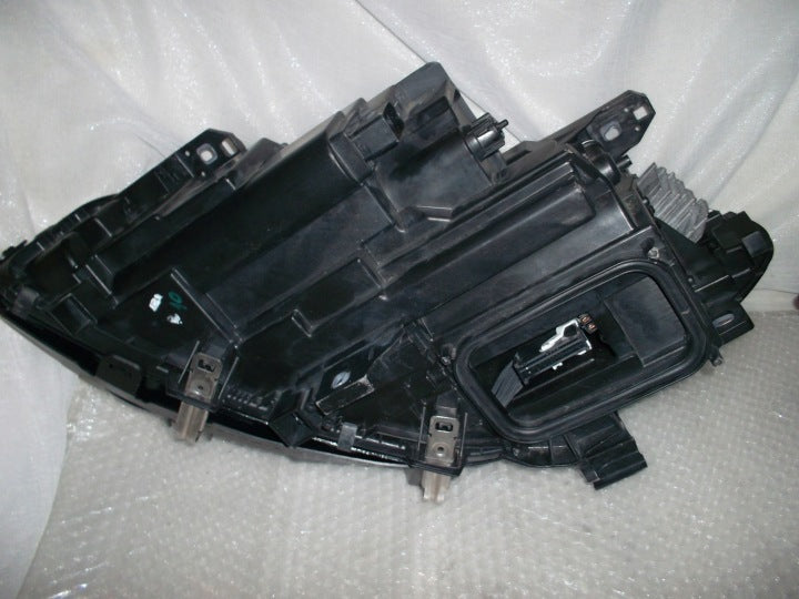 Frontscheinwerfer Mercedes-Benz W246 A2469066201 A2469066101 Ein Satz Headlight SCH6274739420be
