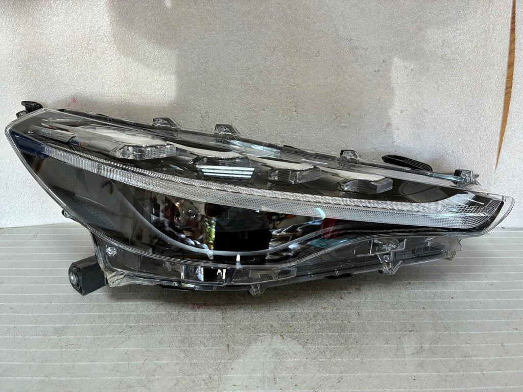 Frontscheinwerfer Toyota Corolla Full LED Rechts Scheinwerfer Headlight SCH2025213225nx