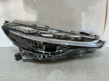 Laden Sie das Bild in den Galerie-Viewer, Frontscheinwerfer Toyota Corolla Full LED Rechts Scheinwerfer Headlight SCH2025213225nx