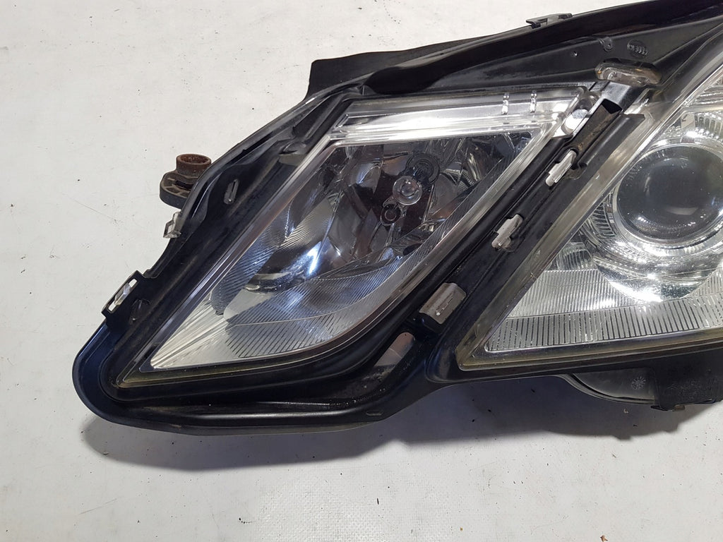 Frontscheinwerfer Mercedes-Benz W212 A2128200361 Ein Stück (Rechts oder Links) SCH9052053599nt