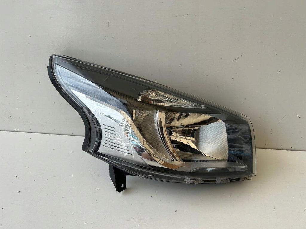 Frontscheinwerfer Renault Trafic III 260109424R Rechts Scheinwerfer Headlight