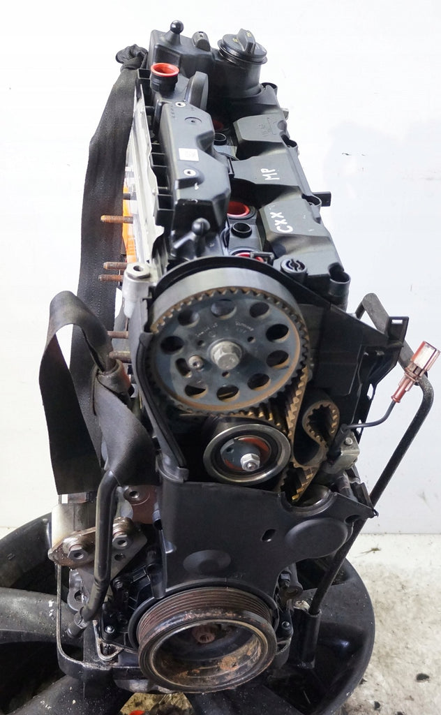 Motor VW Passat Golf VII Tiguan CXX 1.6 TDI 71TKm 2013 Diesel Engine Unkomplett