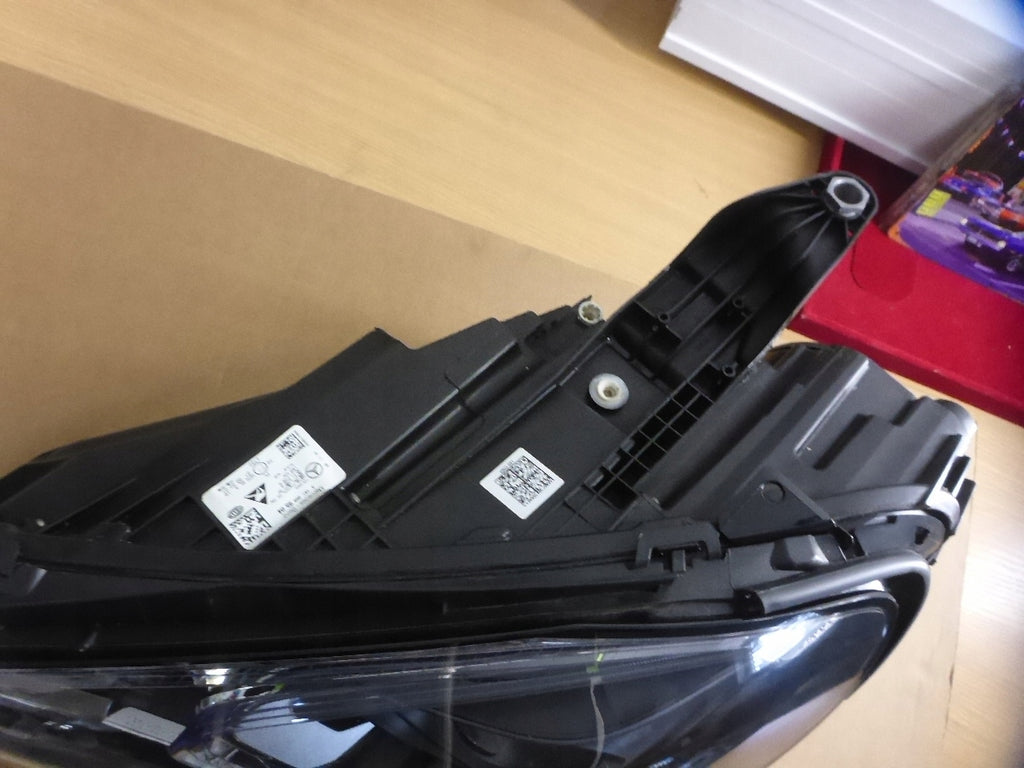 Frontscheinwerfer Mercedes-Benz Gle A1679069504 A1679060800 LED Links Headlight SCH4754679765qf