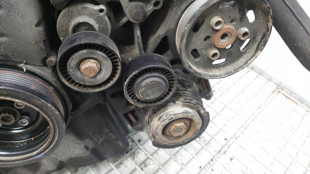 Motor Audi A5 A4 CAGA 2.0 TDI 143PS 105kW 171TKm 2011 Diesel Engine Komplett