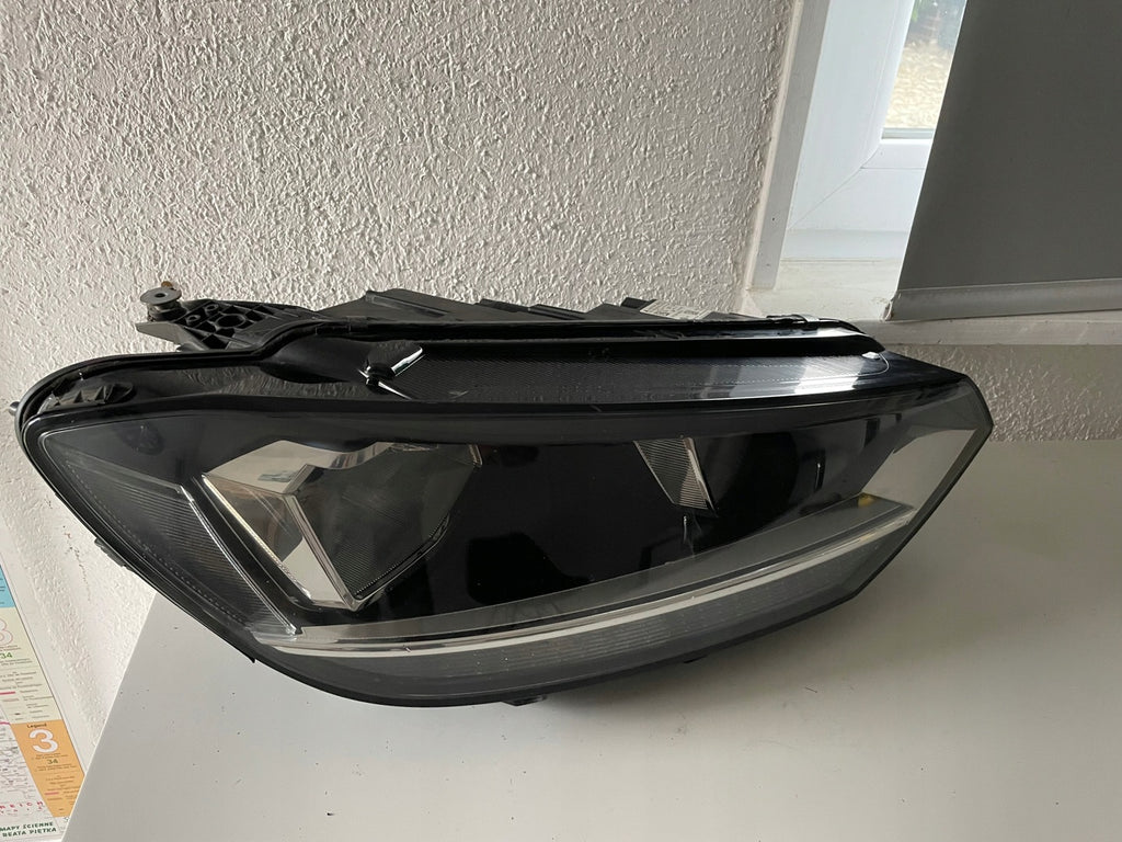 Frontscheinwerfer VW Touran 5TB941006C Rechts Scheinwerfer Headlight