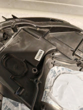 Laden Sie das Bild in den Galerie-Viewer, Frontscheinwerfer Audi A3 8V0941005C Links Scheinwerfer Headlight SCH5911666423jj