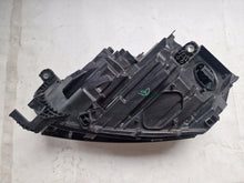 Laden Sie das Bild in den Galerie-Viewer, Frontscheinwerfer Skoda Octavia IV 5E4941016B Rechts Scheinwerfer Headlight SCH6151981651fb