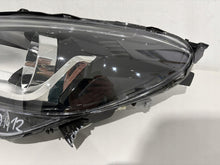 Laden Sie das Bild in den Galerie-Viewer, Frontscheinwerfer Peugeot 108 81150-0H150 Links Scheinwerfer Headlight SCH5936992921ds