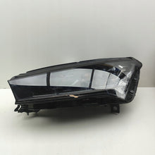 Load image into Gallery viewer, Frontscheinwerfer Skoda Enyaq IV 5LB941015G Ein Stück (Rechts oder Links)