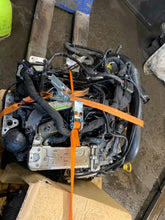 Load image into Gallery viewer, Motor Mercedes-Benz W205 W204 W246 651901 2.2 CDI 140TKm Diesel Engine Komplett