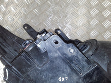 Laden Sie das Bild in den Galerie-Viewer, Frontscheinwerfer Toyota Prius HCHR730 Links Scheinwerfer Headlight SCH9771779741rk
