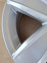 Load image into Gallery viewer, 1x Alufelge 17 Zoll 6.5" 5x112 41ET Glanz Silber 3G0071497B VW I Rim Wheel FEL8329043427pw