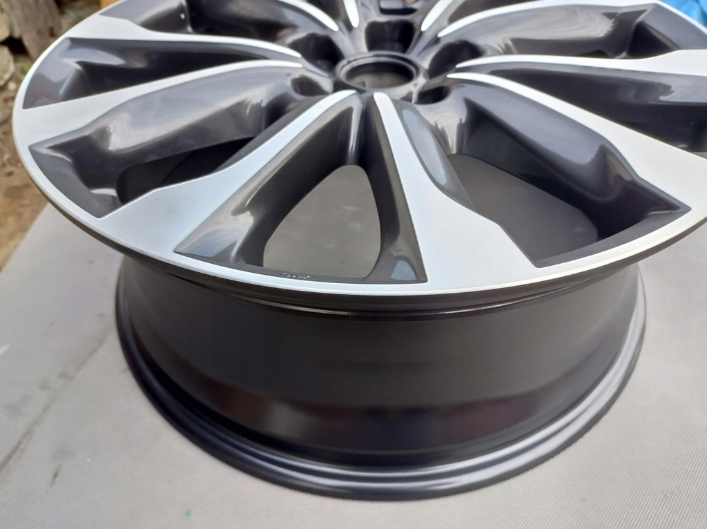 1x Alufelge 18 Zoll 7.0" 5x114.3 50ET Glanz Graphit 9965417080 Mazda Cx-3 Cx3 FEL8376670477xb