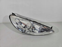 Load image into Gallery viewer, Frontscheinwerfer Peugeot 407 Coupe 103419012650 Xenon Rechts Headlight SCH9214793328gn