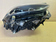 Load image into Gallery viewer, Frontscheinwerfer BMW X3 G01 8496818-01 LED Rechts Scheinwerfer Headlight SCH1673028830ba