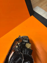 Laden Sie das Bild in den Galerie-Viewer, Frontscheinwerfer Volvo Coupe 31299818 Xenon Links Scheinwerfer Headlight SCH8064208105wu