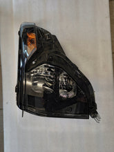Load image into Gallery viewer, Frontscheinwerfer Ford Courier R2X6-13W030 Links Scheinwerfer Headlight SCH3676283672sg