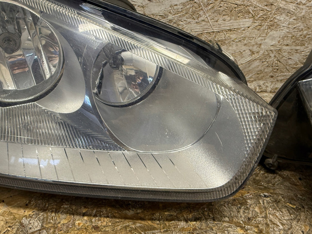 Frontscheinwerfer Ford C Max C-Max 7M51-13W029AA 7M51-13W030AA Ein Satz SCH2660531541sy